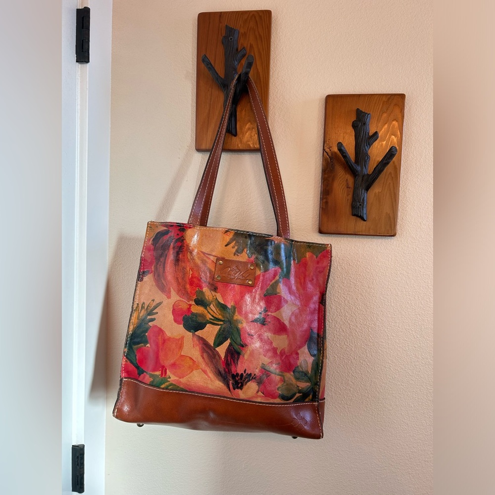 Patricia Nash Floral Leather